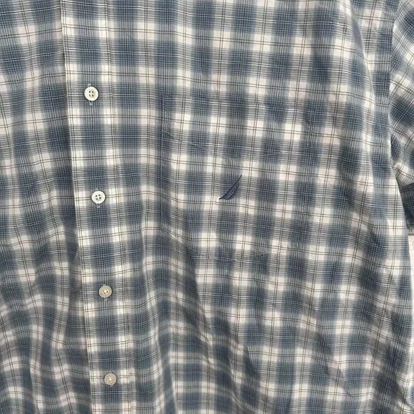 Nautica XXL Button Up Short Sleeve Shirt 80s Two Ply Cotton Blue Plaid - Picture 3 of 7